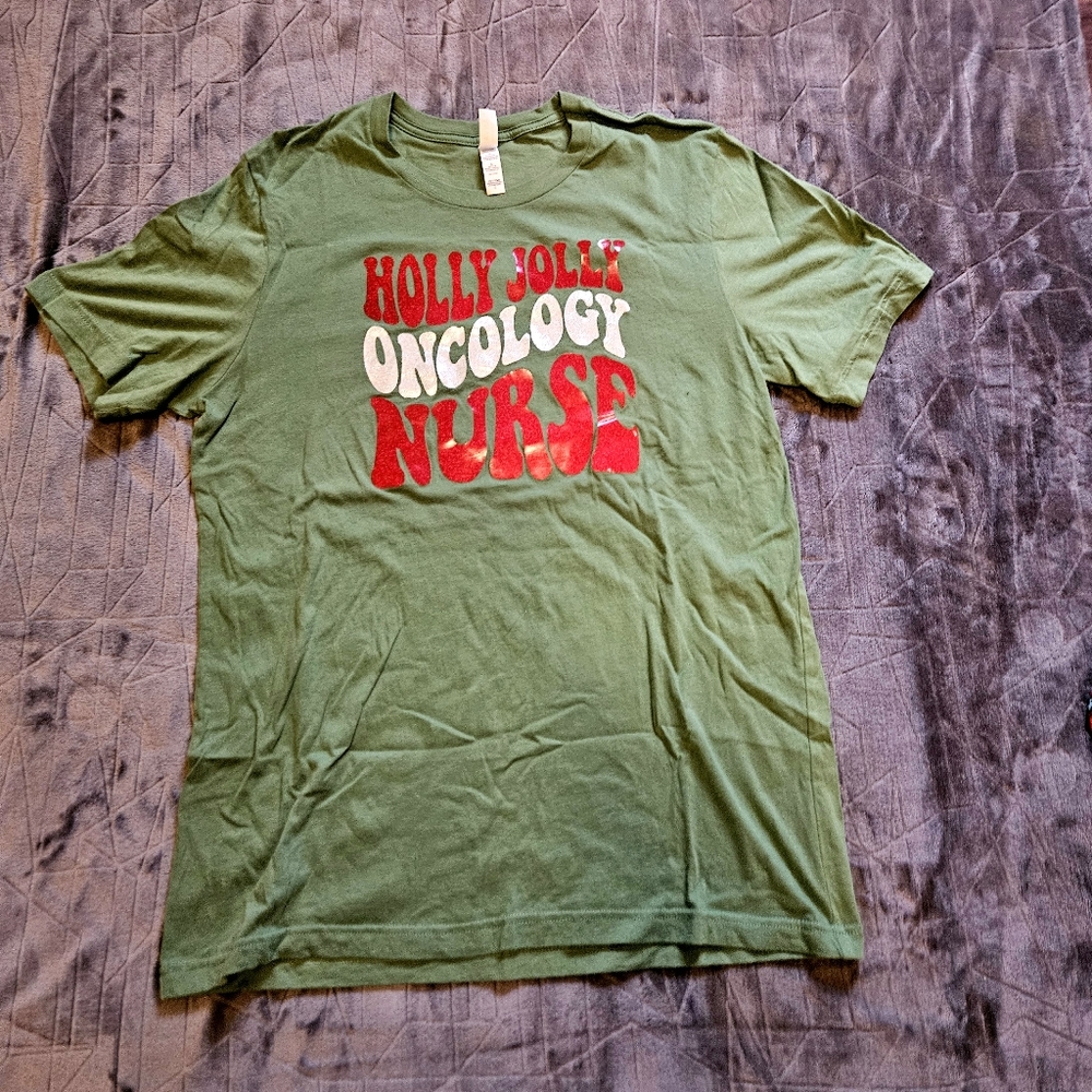 Adult Large Oncology Nurse Christmas t-shirt. ✨️Glitter✨️
